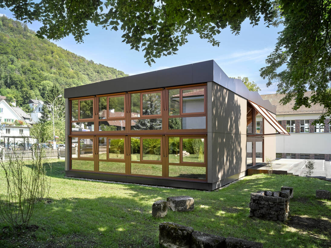 Schulhaus Pieterlen