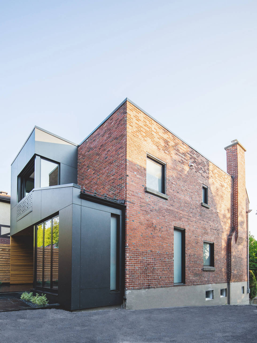 House Extension Black Box II, Montreal, Quebec, Kanada