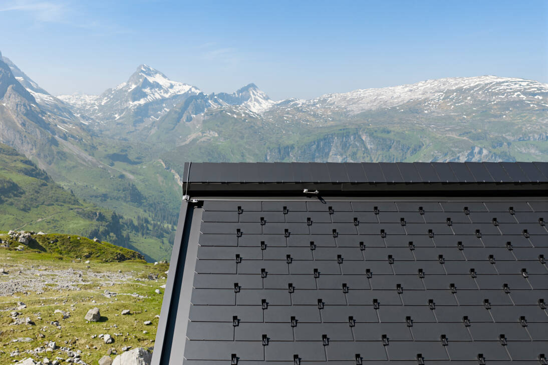 Solar Alpine House, Glarus, CH