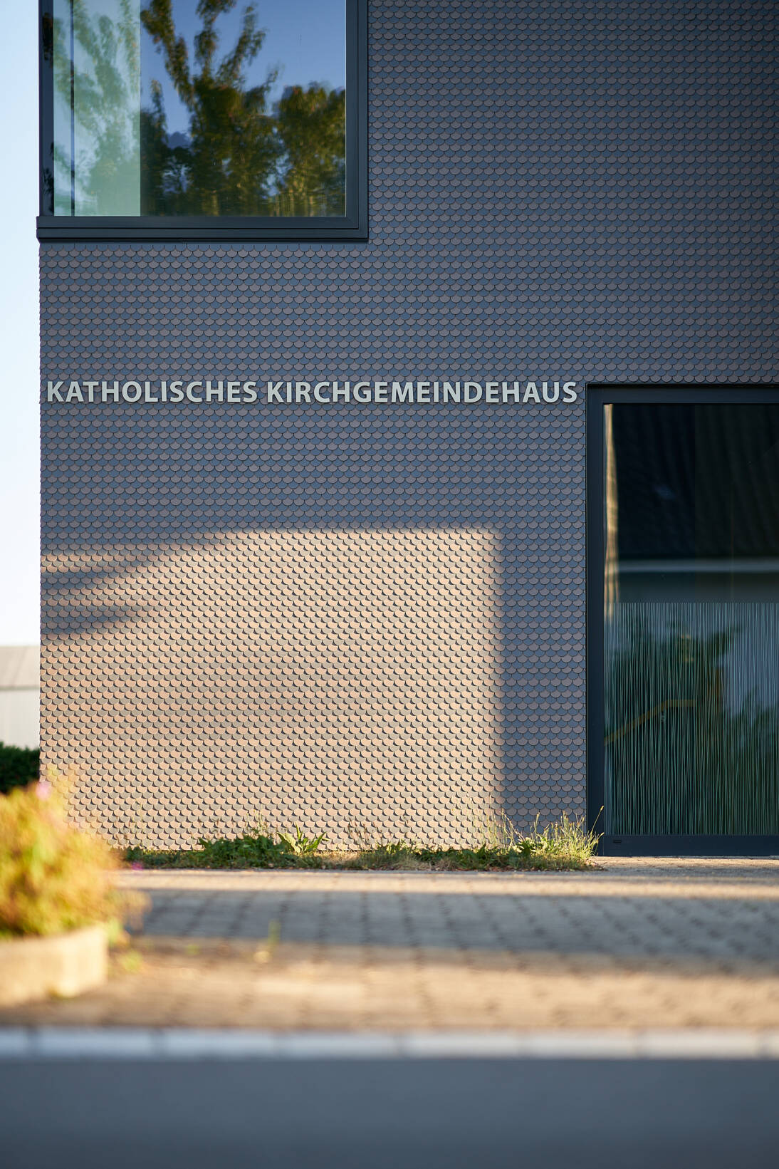 Slate-Clad House, Herzogenbuchsee, CH