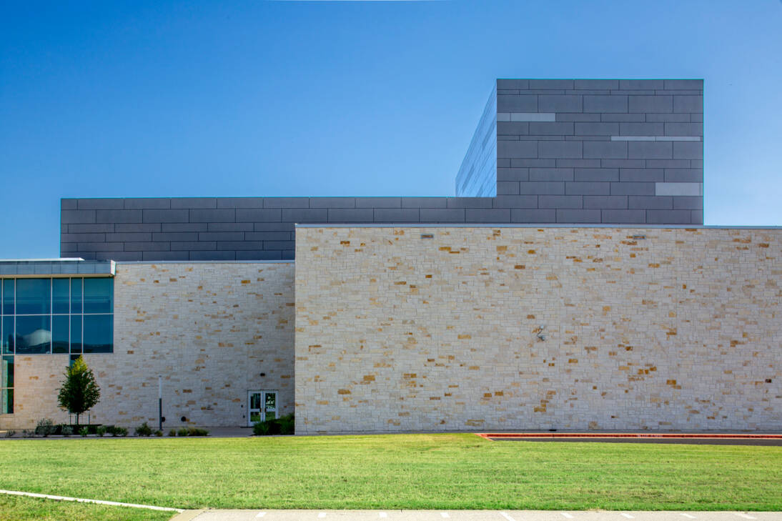 Cedar Ridge High School Auditorium, Round Rock, Texas, USA