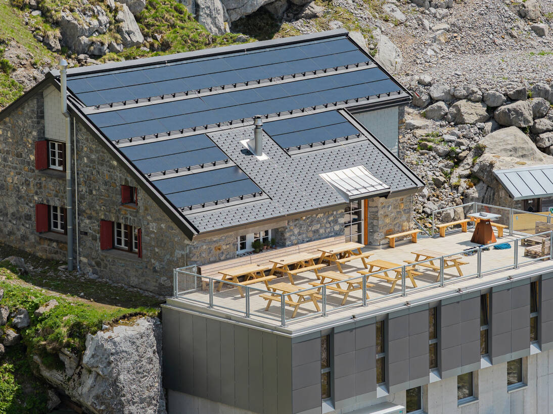 Solar Alpine House, Glarus, CH