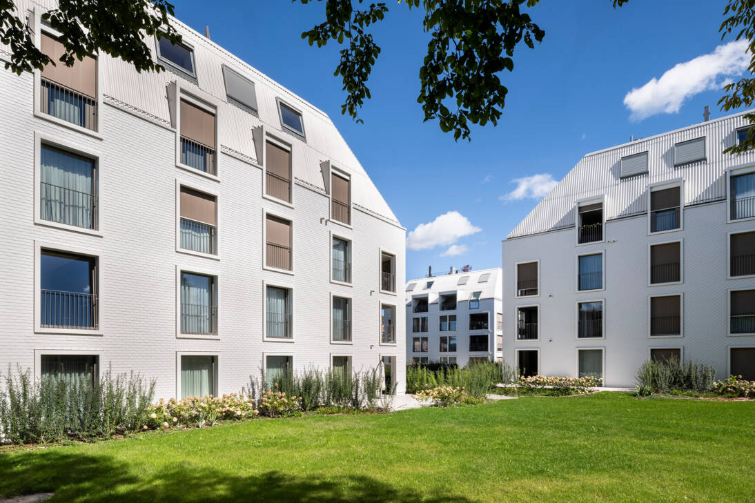 Lightform, Volketswil, CH