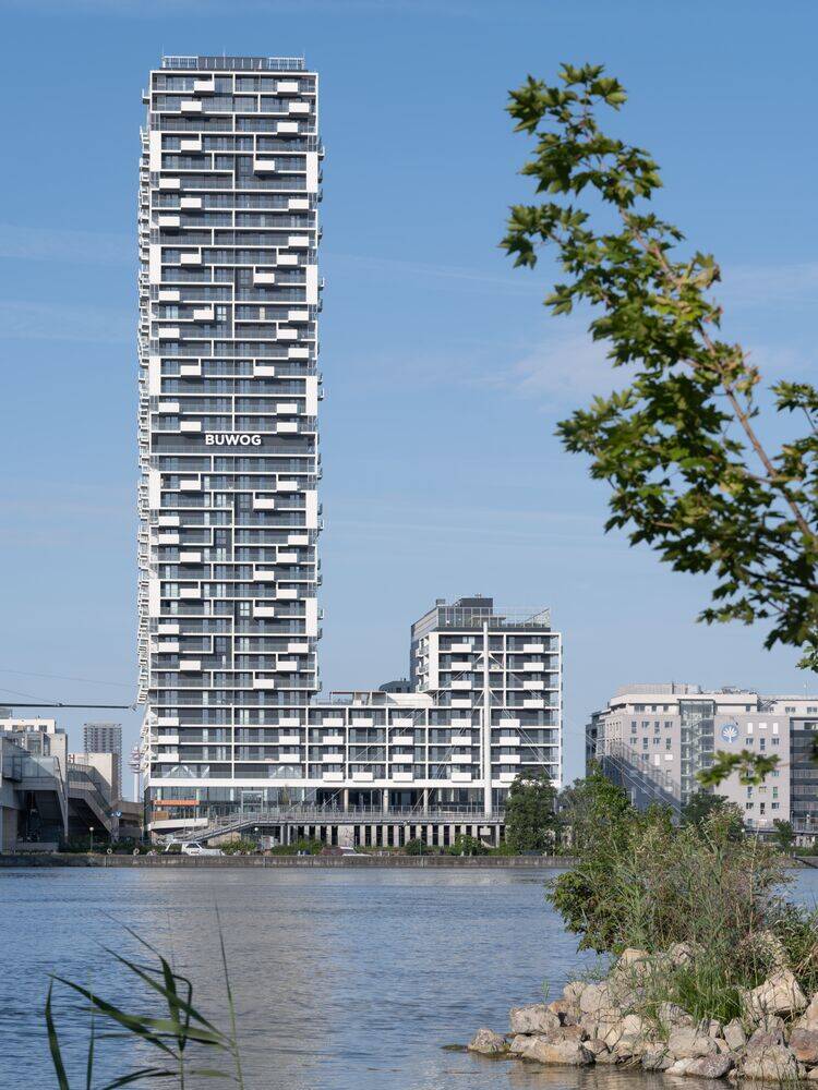 MarinaTower_Vienna_AT_Photo_3