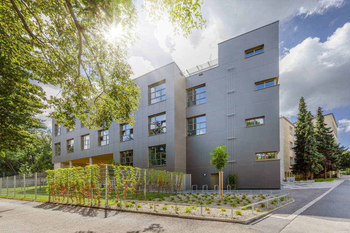 Primary School Veitingergasse, Vienna, Austria