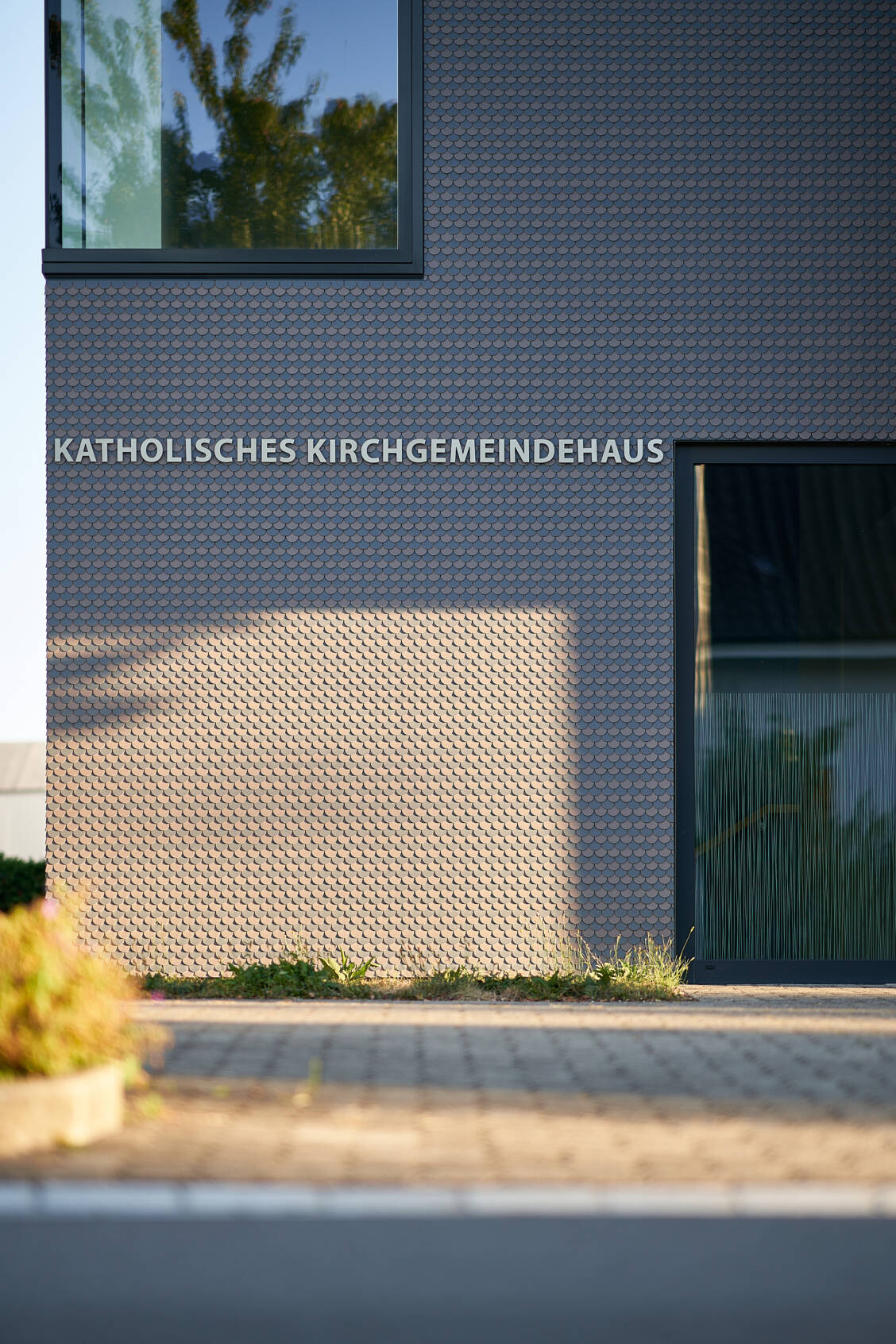 Slate-Clad House, Herzogenbuchsee, CH