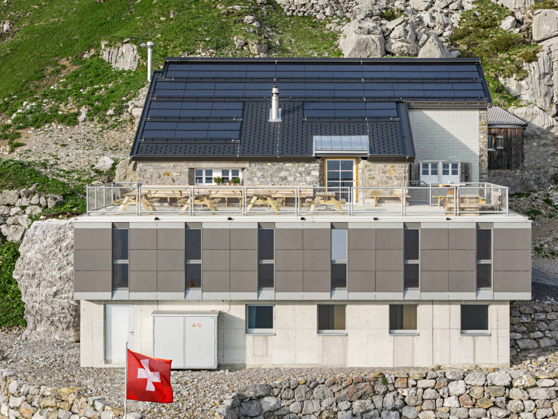 Solar Alpine House, Glarus, CH