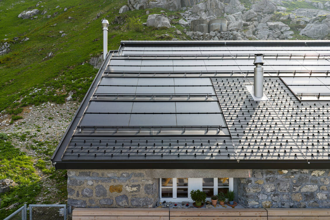Solar Alpine House, Glarus, CH