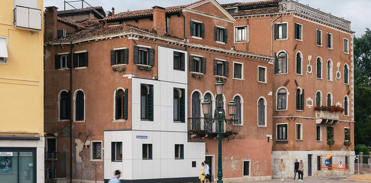 Venetsian Biennaali copy