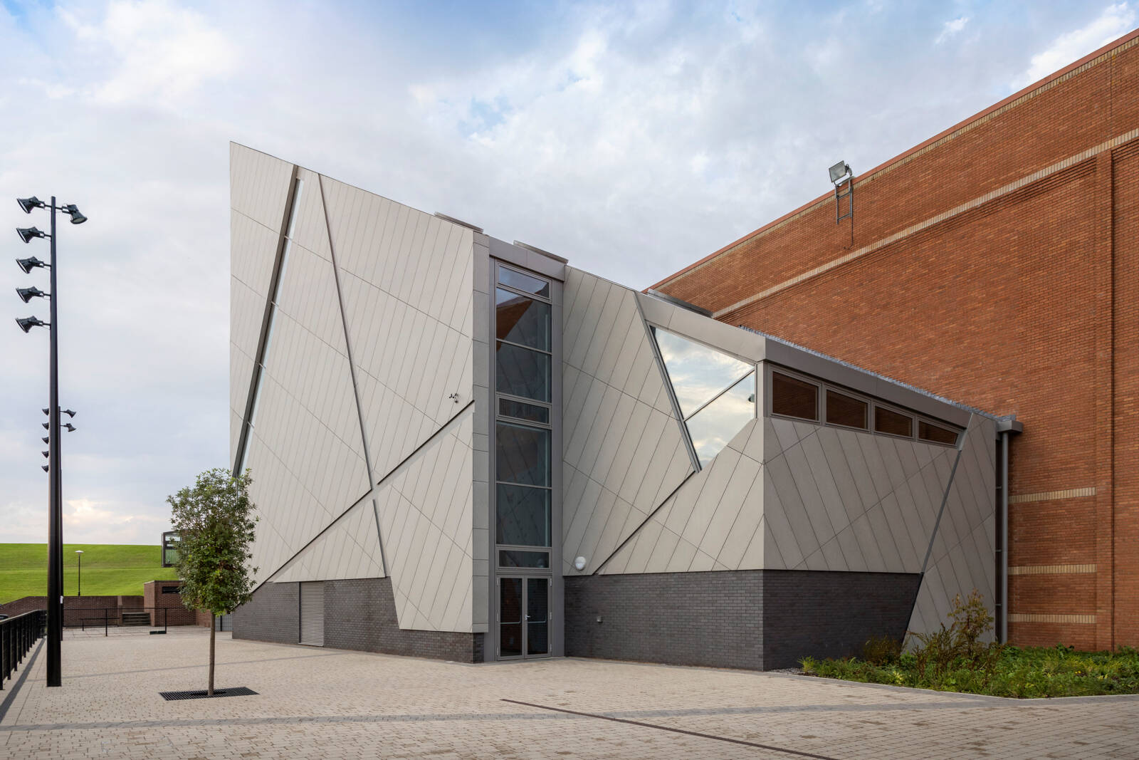 University of Limerick Climbing Wall Swisspearl