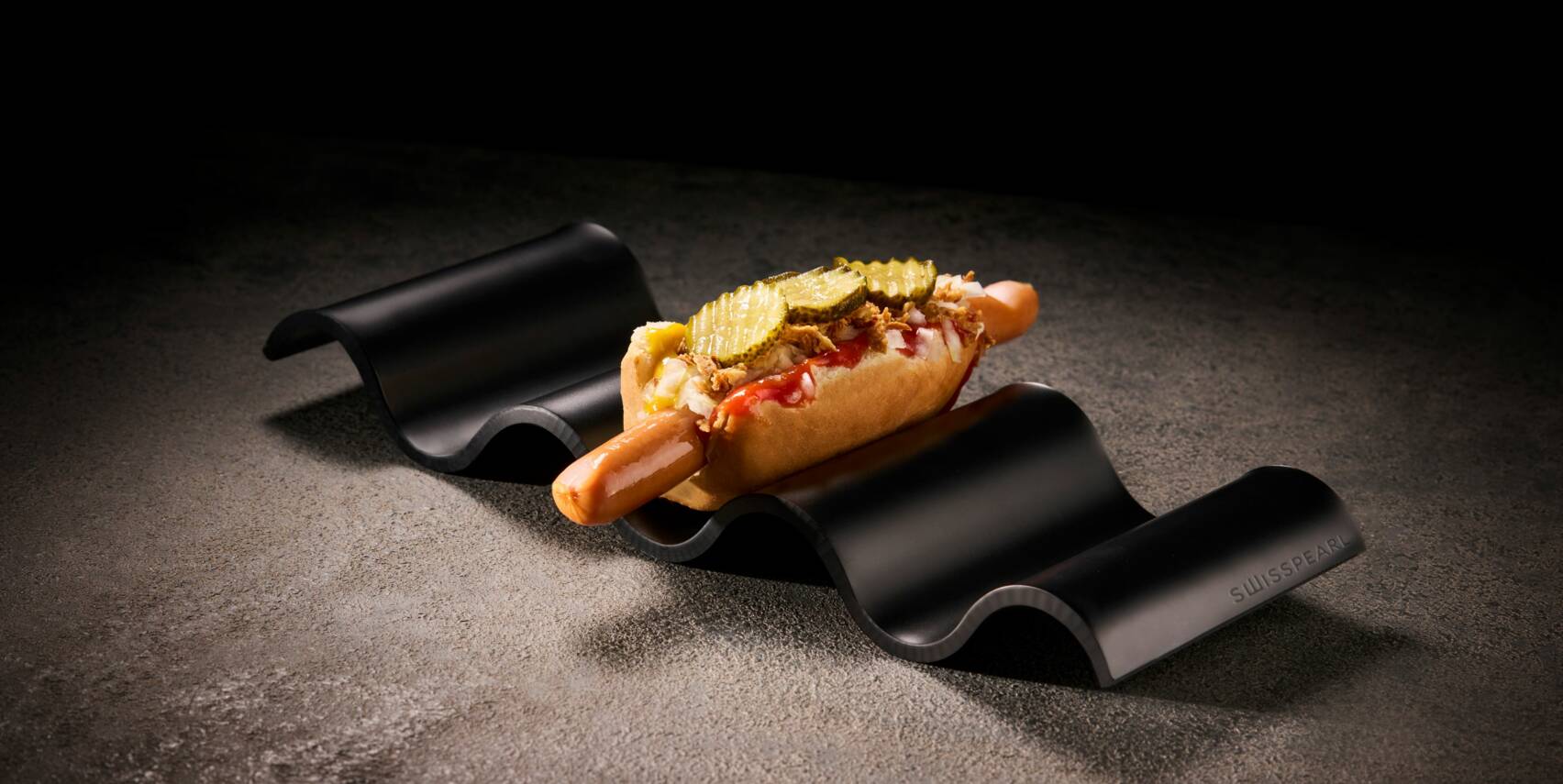 SwissPearl_HotDog_010324_00080_logo_web