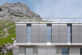 Solar Alpine House, Glarus, CH