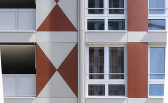 _49A1437_entzerrt_v2