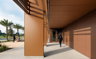 Swisspearl_TopBau_Magazine33_03