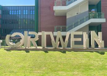 Swisspearl-HTL-Trophy-Ortweinschule-Schulbild