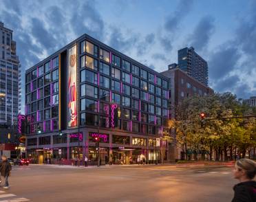 MoxyHotel_Chicago_IL_US_Photo_3.jpg