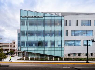 RowanRutgersJointHealthSciencesCenter_Camden_NJ_US_Photo_2_web