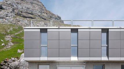 Solar Alpine House, Glarus, CH