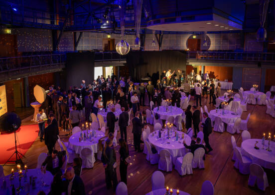 heinze_ad_2025_1600px_mj_1DX34975