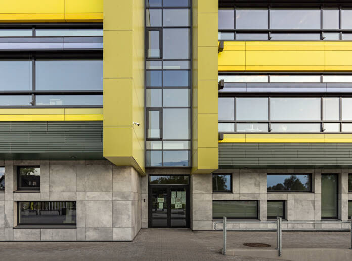 Bergi Music and Art School, Garkalnes Novads, Lettland