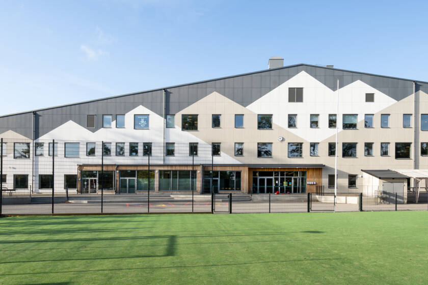 Swisspearl_L&aring;ngsj&ouml;skolan_Johan-Eldrot-7