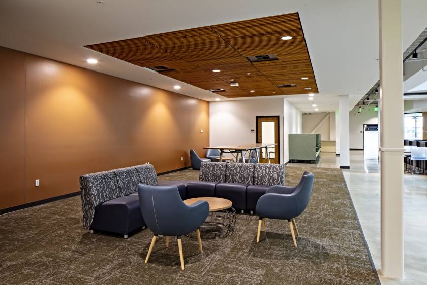 BellevueCollegeStudentSuccessCenter_Bellevue_WA_US_Photo_3.jpg