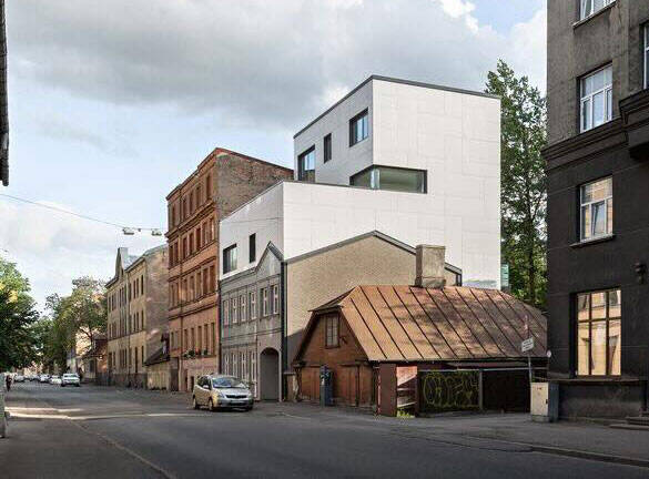 OfficeResidentialBuilding_Riga_LV_Photo_08_header