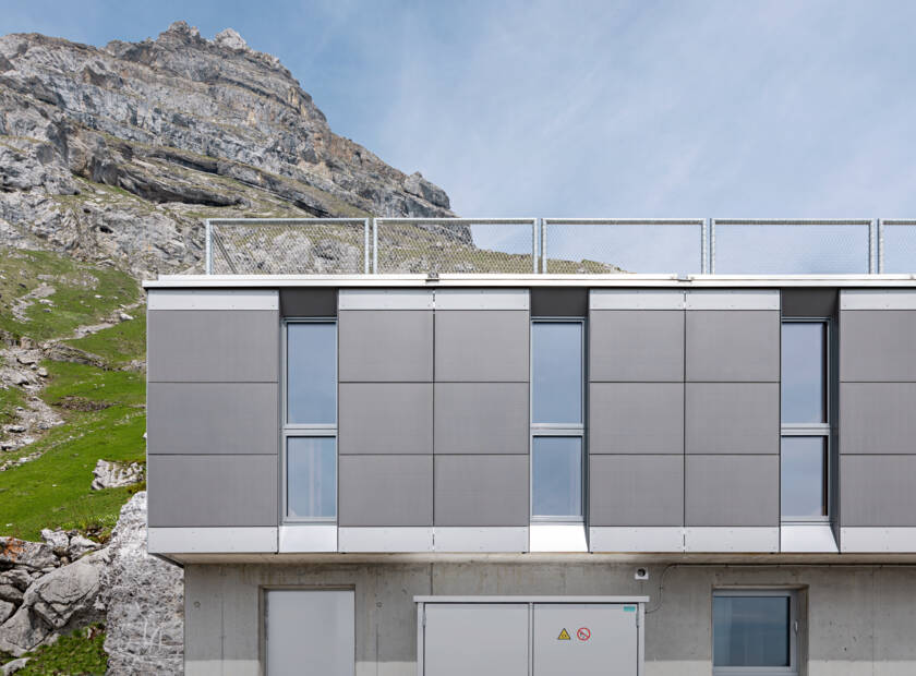 Solar Alpine House, Glarus, CH