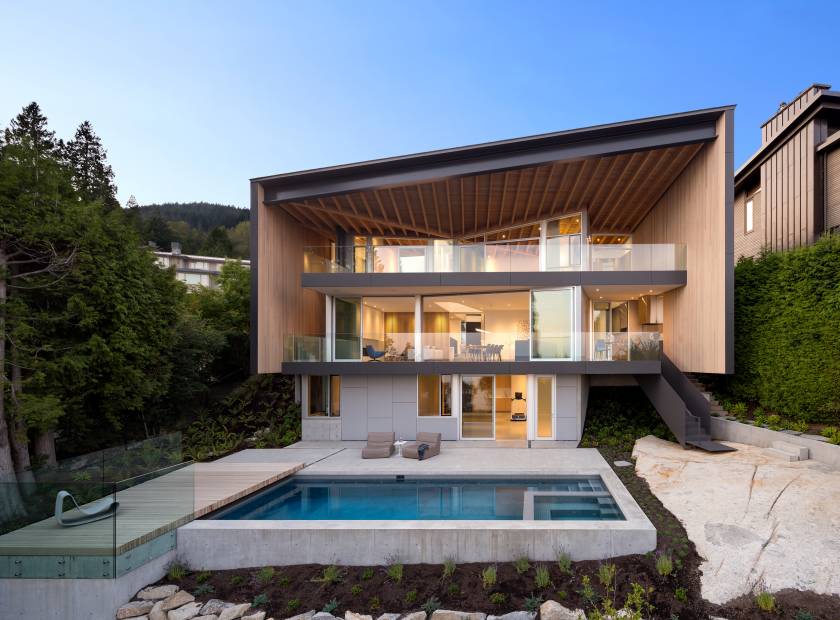 Umhüllendes Dach Thompson House, West Vancouver, British Columbia, Kanada