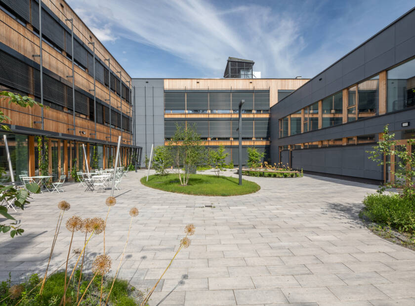 Skolka Kontrolorka School, Praha, Czechia