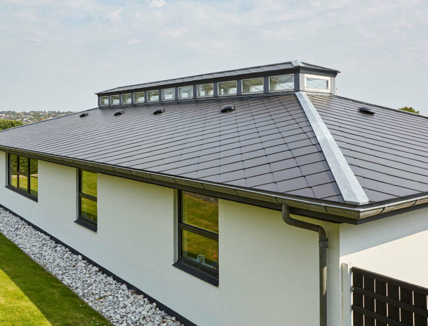 cembrit-renovering-fibercement-sort-skifer-tag-et-frisk-pust-i-parcelhuskvarteret-260816_00131