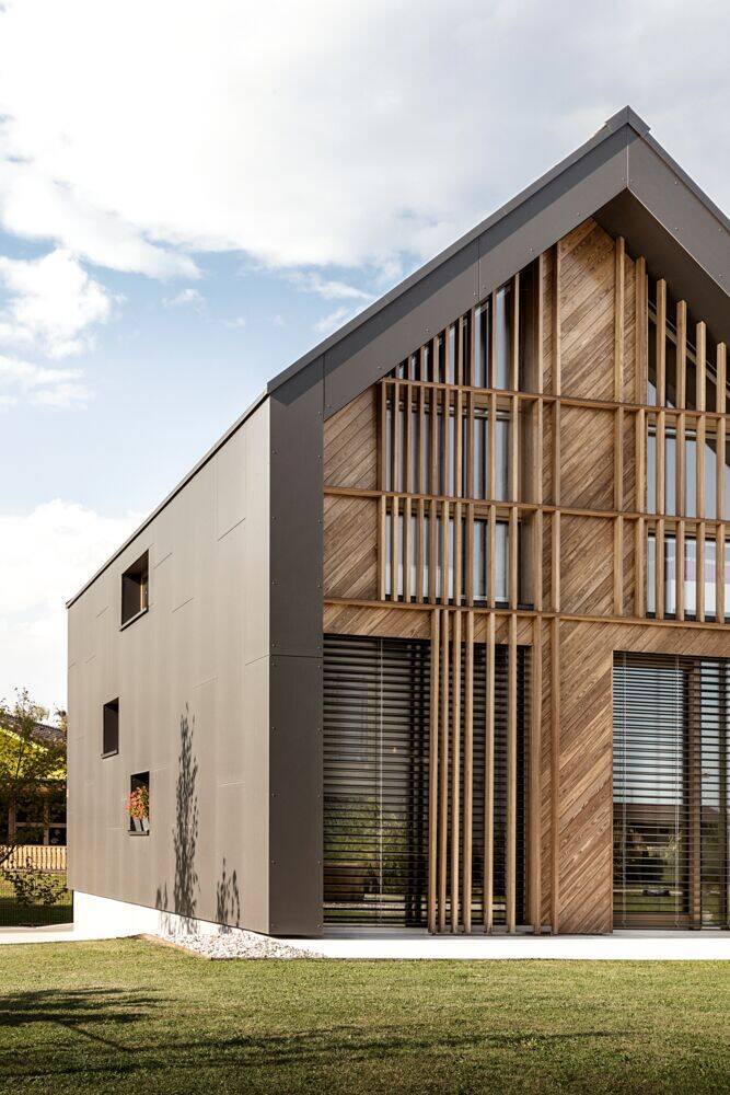 Arkitektonisk Facade I Gr Fibercement Og Naturtr Swisspearl arkitektonisk-facade-i-gr-fibercement-og-naturtr-swisspearl
